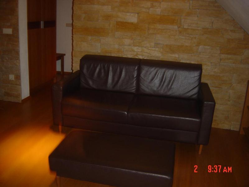 Superior One-Bedroom Apartment image 3