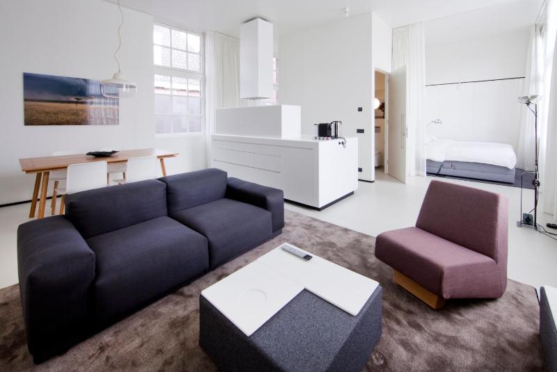 Suite image 4