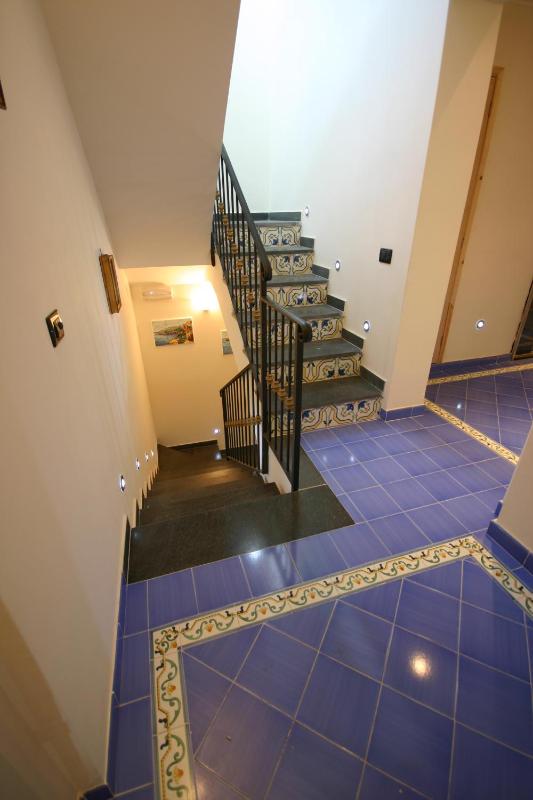 Sorrento Inn Guesthouse - image 3