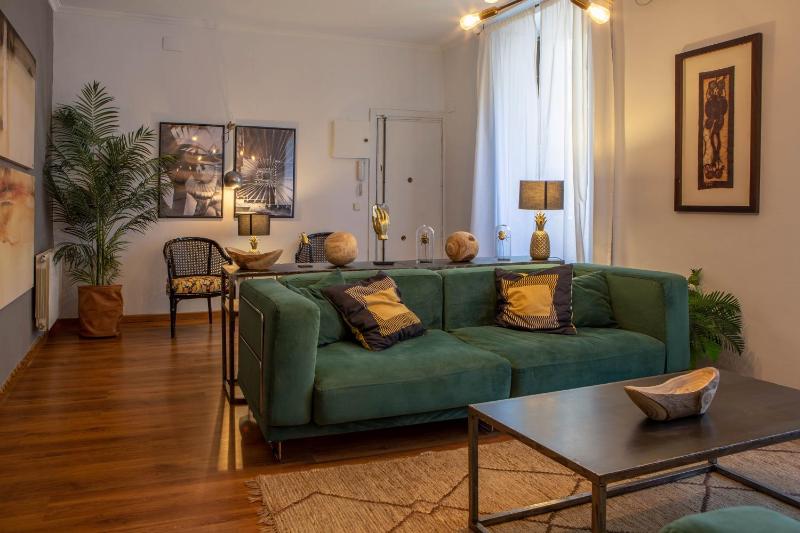 Apartamento moderno junto a la Gran Via - image 1
