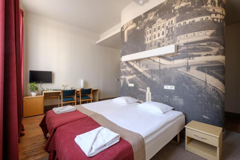 Hotel Metropolis - image 28