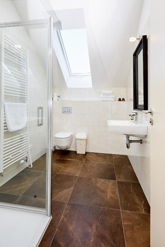 Standard Double Room image 2