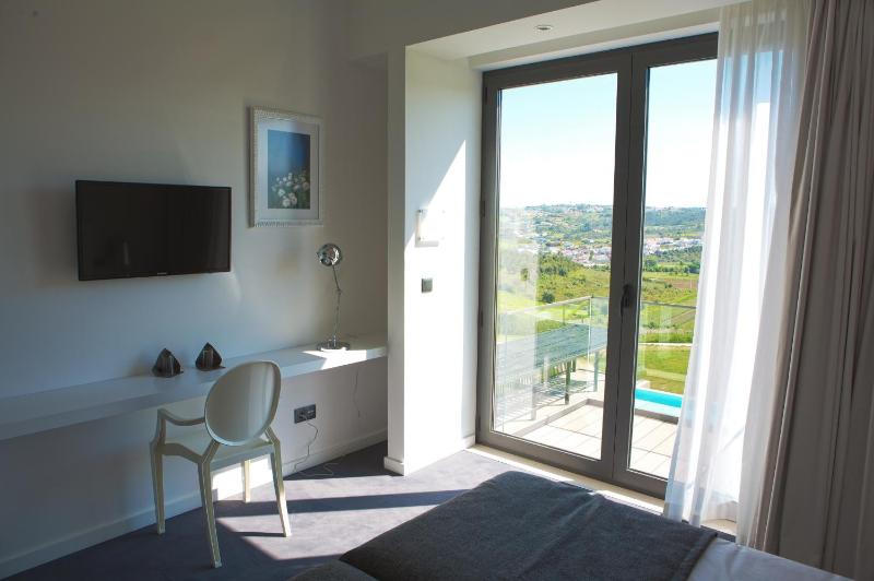 Double Room with Romantic Package  image 3