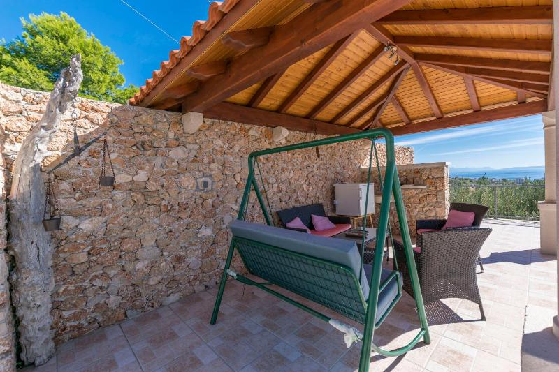 House Petric - image 7