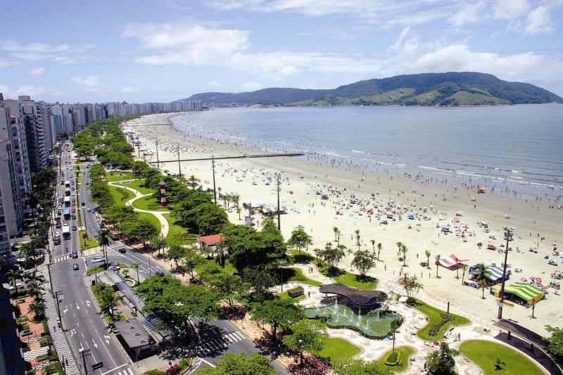 Kitnet em Frente a Praia - image 7