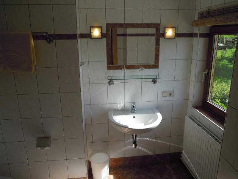 Double Room image 3