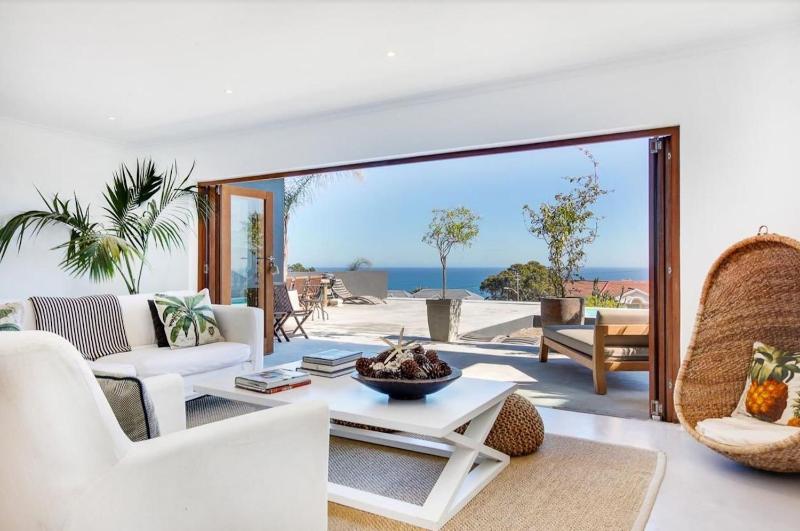 Villa with Sea View image 1