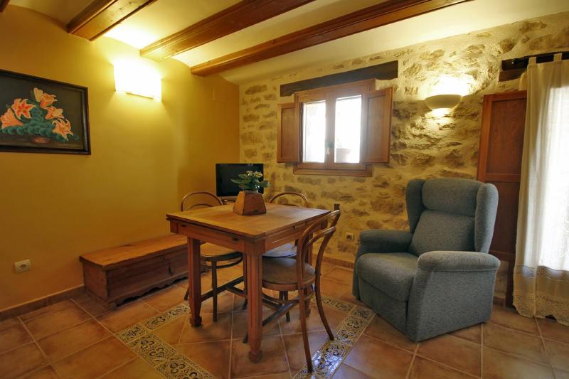 Studio Apartment image 4