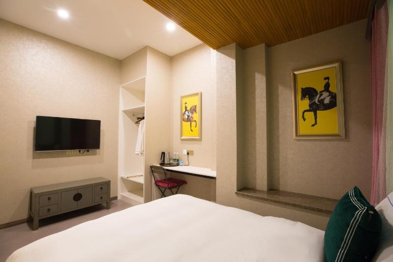 Floral Joy Hotel · Family Villa Nanjing - image 41