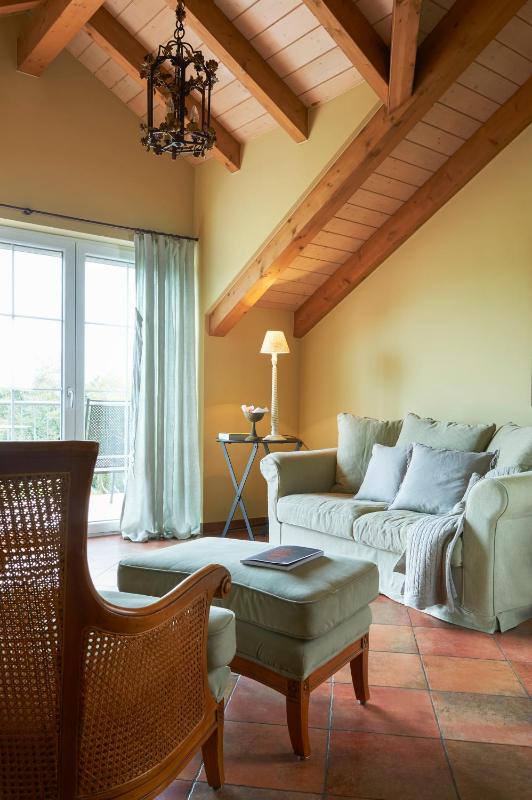 Suite with Balcony 2 image 3