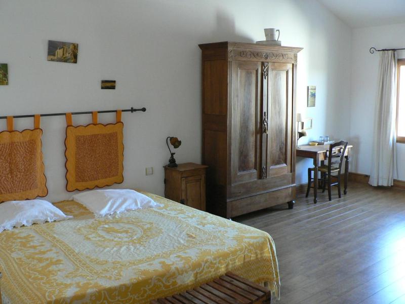 Triple Room image 2
