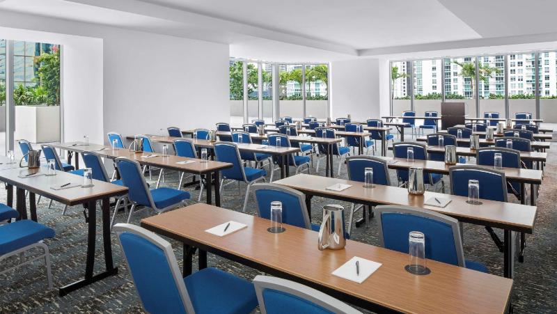 Hyatt Centric Brickell Miami - image 11