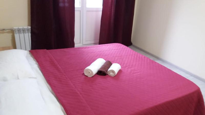 Double Room with Balcony image 3