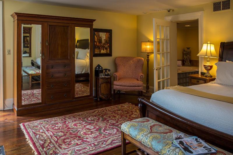The Gastonian Historic Inns of Savannah Collection - image 35