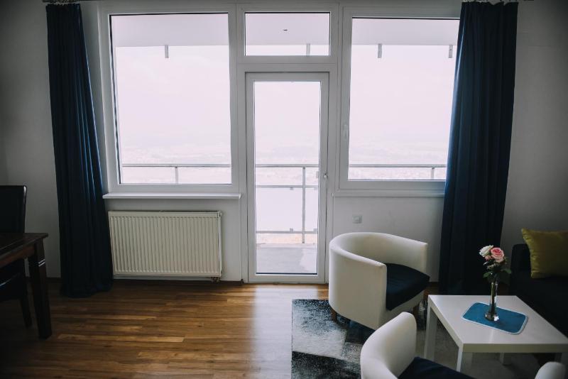 Junior Suite with Balcony image 4