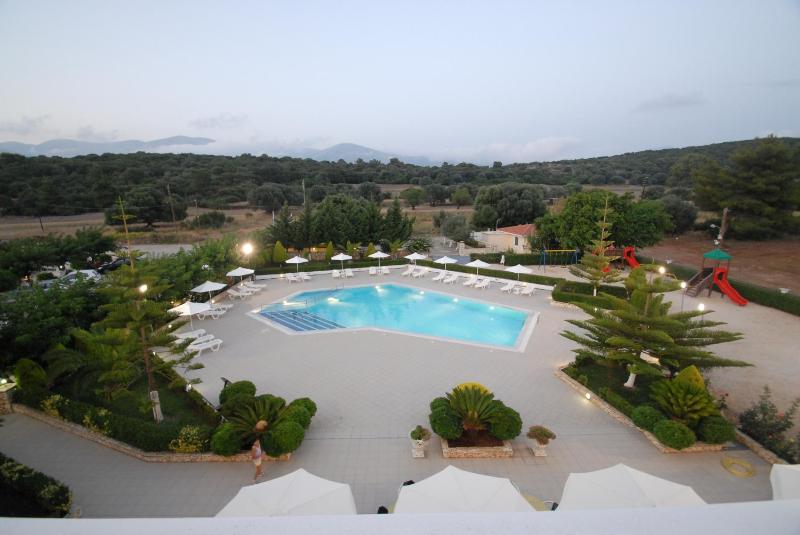 Limanaki Hotel - image 8