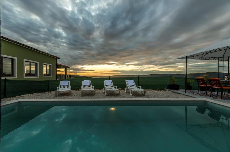 Holiday Home image 4