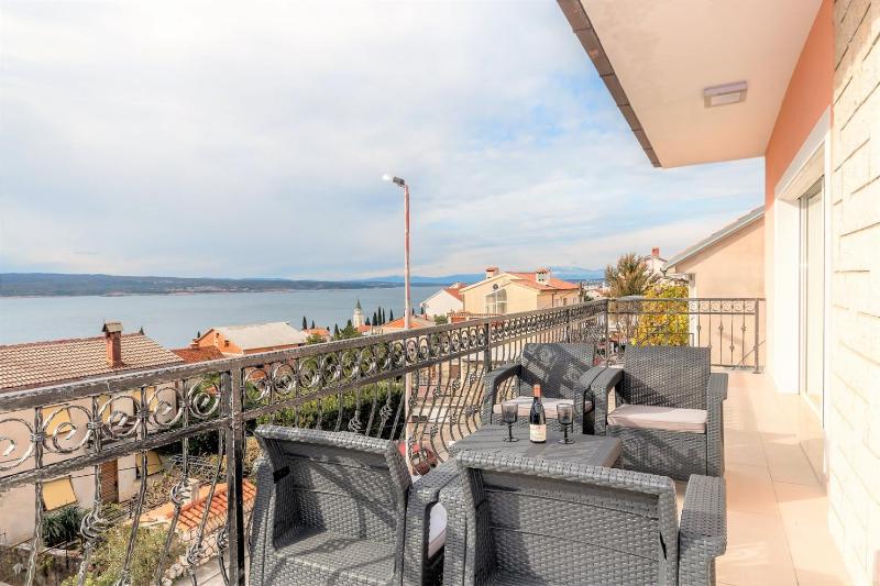 Holiday House Queens with Sea View - image 31