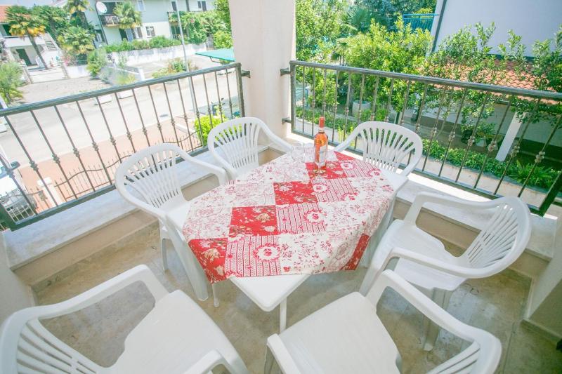 Apartments Sara - image 3