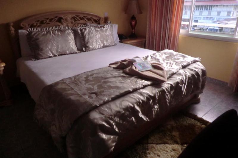 PG Quality Inn - image 15