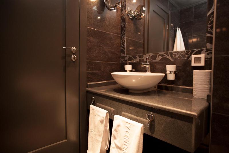 Capital City Center Apart Residence - image 45