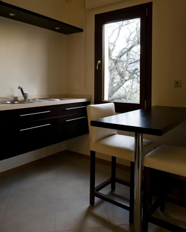 Superior Suite with Balcony and Sea View image 2