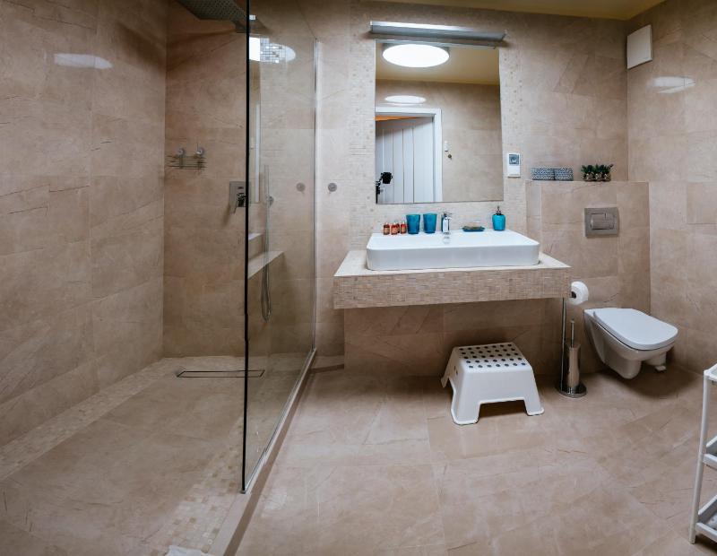 Apartament Lukrecja - image 23