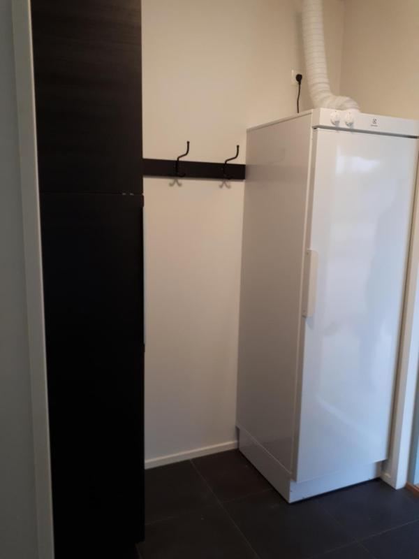 Studio Apartment image 3