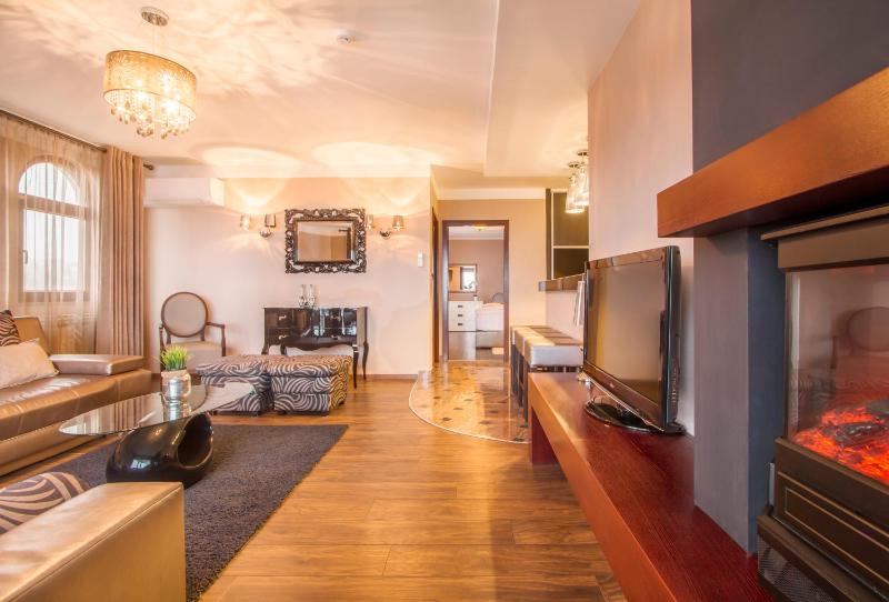 Presidential Suite Sea Side image 2