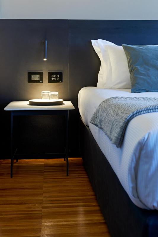 Business Double Room image 2