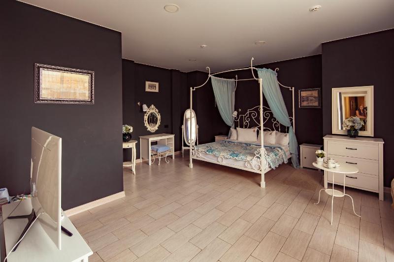 Junior Suite image 2
