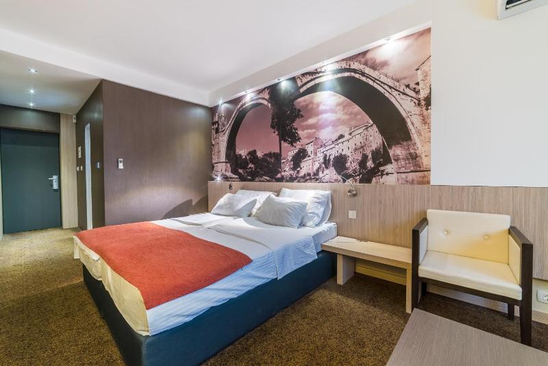 City Hotel Mostar - image 15