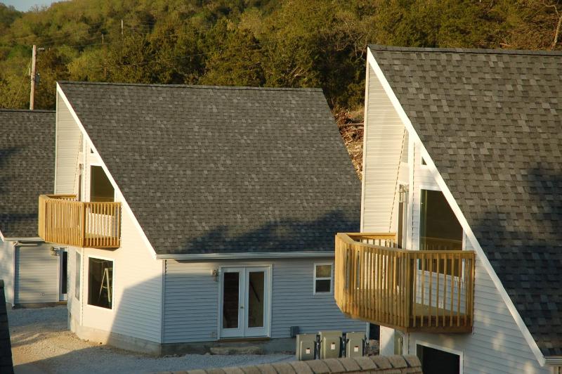 Three-Bedroom Chalet image 2