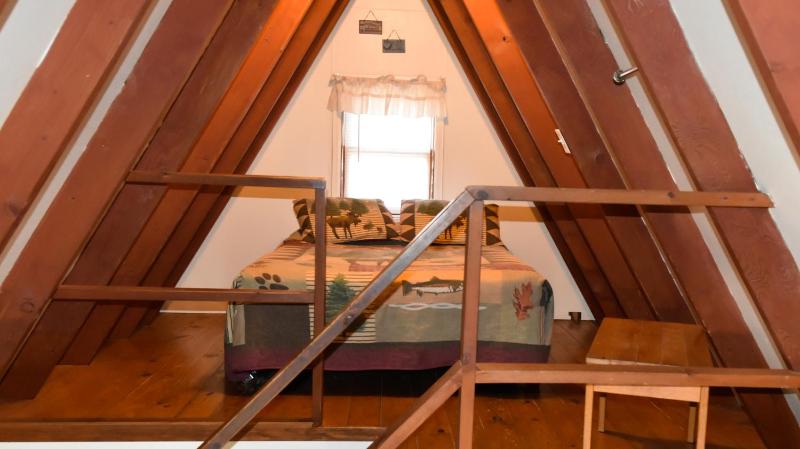 Two-Bedroom Cottage image 4