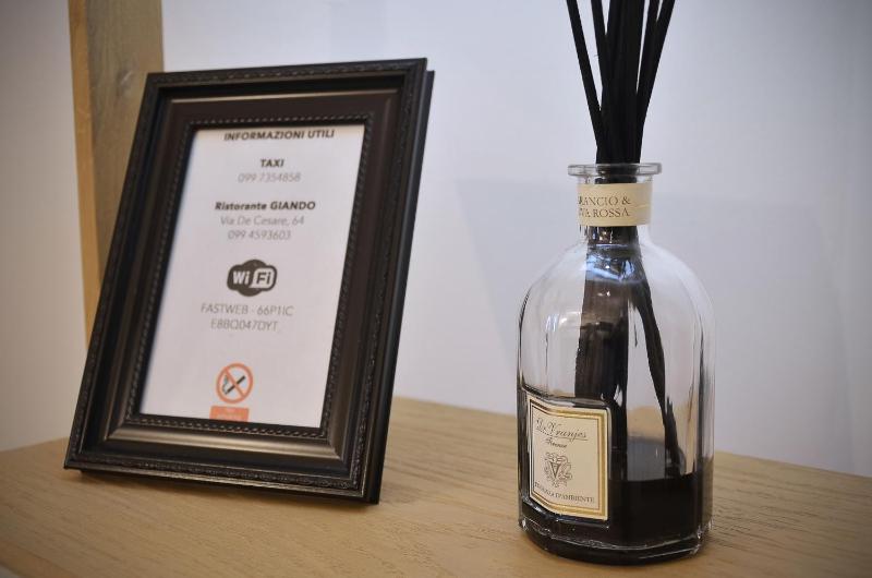 King Room with Balcony image 3