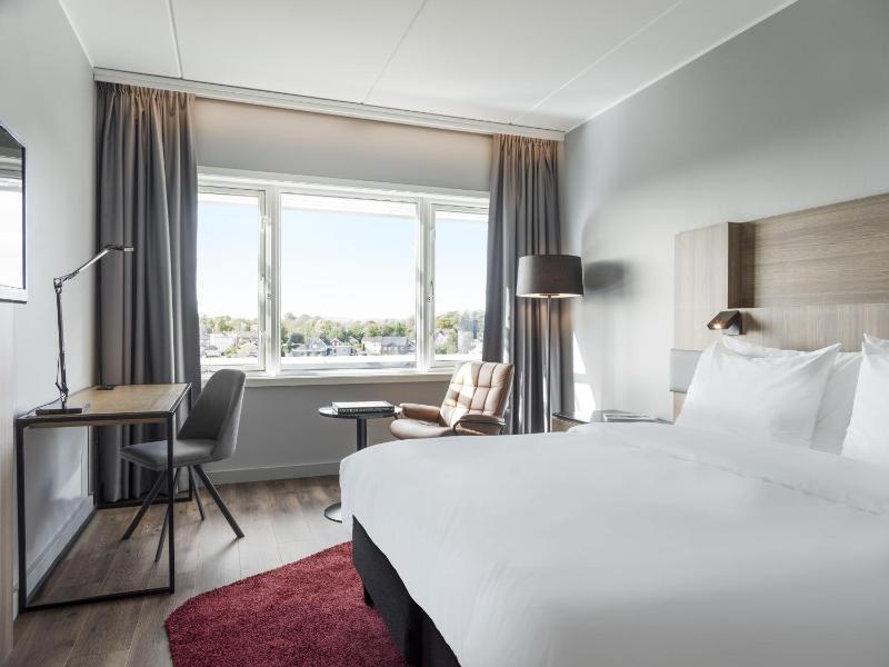 Standard Room image 1