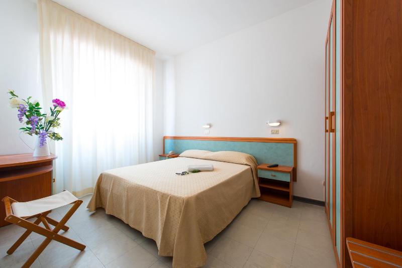 Hotel Sirena - image 3
