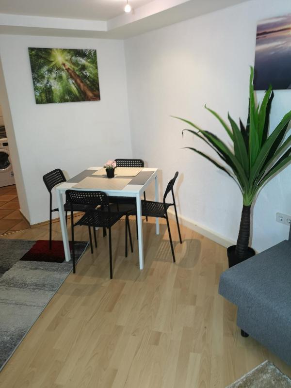 Innsbruck Old Town Apartment - image 15