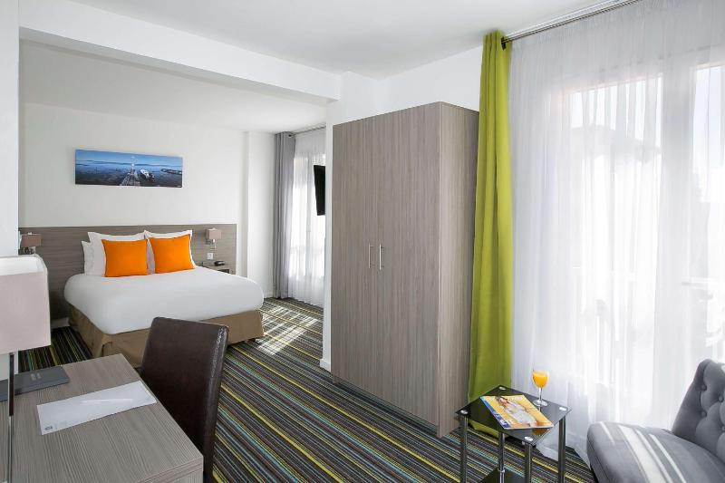Family Double Room image 1