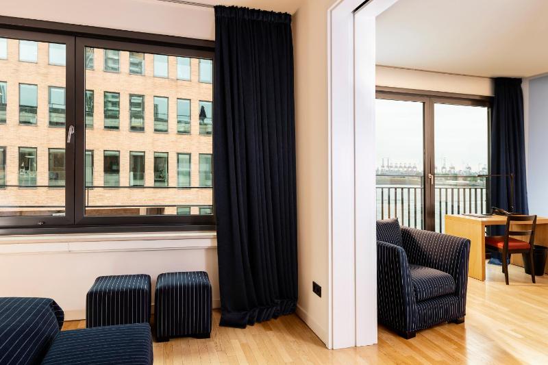 Business Apartment image 4