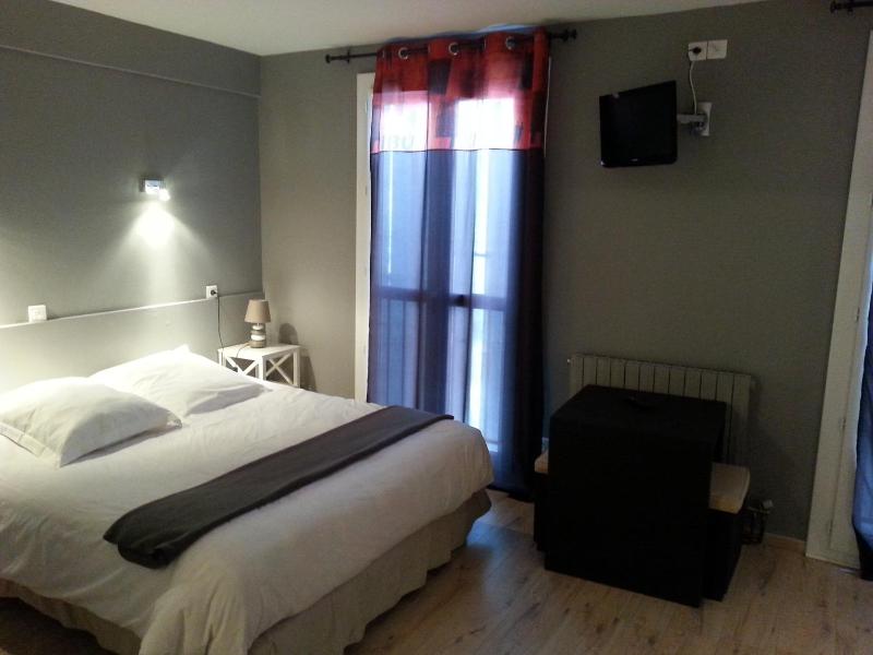 Superior Double Room image 4