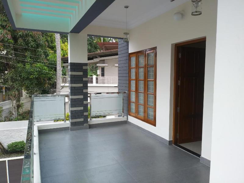 Sowparnika N.V Nagar Peroorkada - image 2