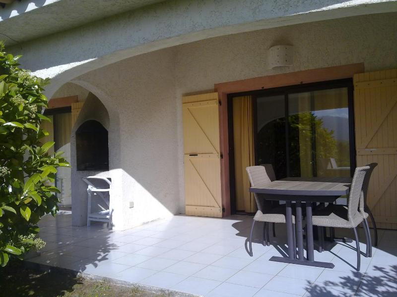 Classic Two-Bedroom Villa image 4
