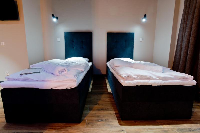 Standard Double or Twin Room image 1