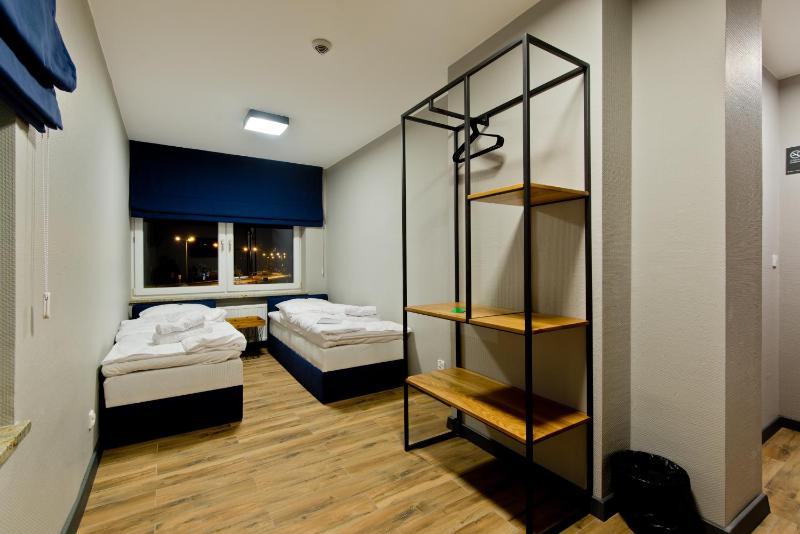 Standard Double or Twin Room image 4