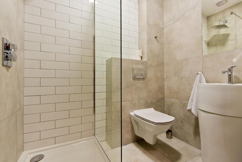 Small Single Room image 4