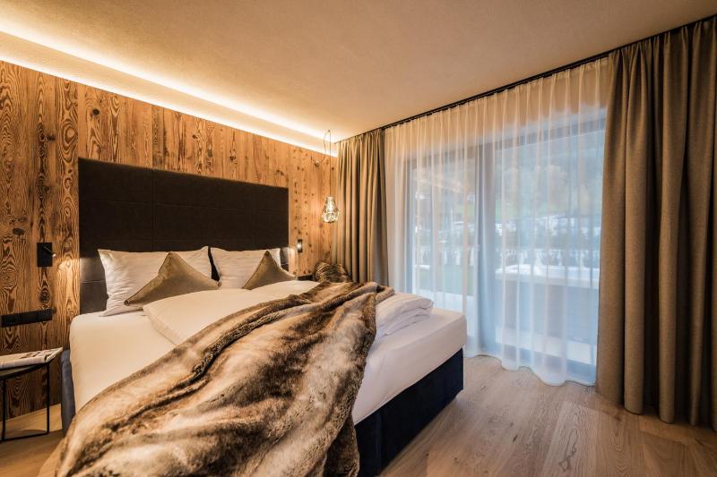 Superior Apartment with Whirlpool and Terrace  image 4