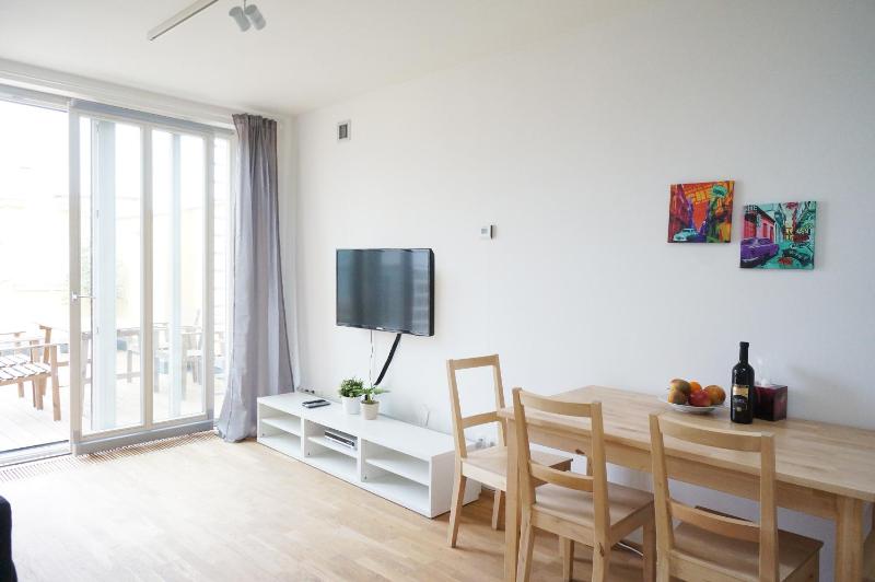 Naru house 9 - image 2