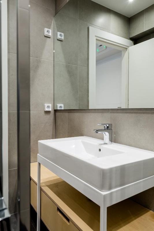 Apartment image 3