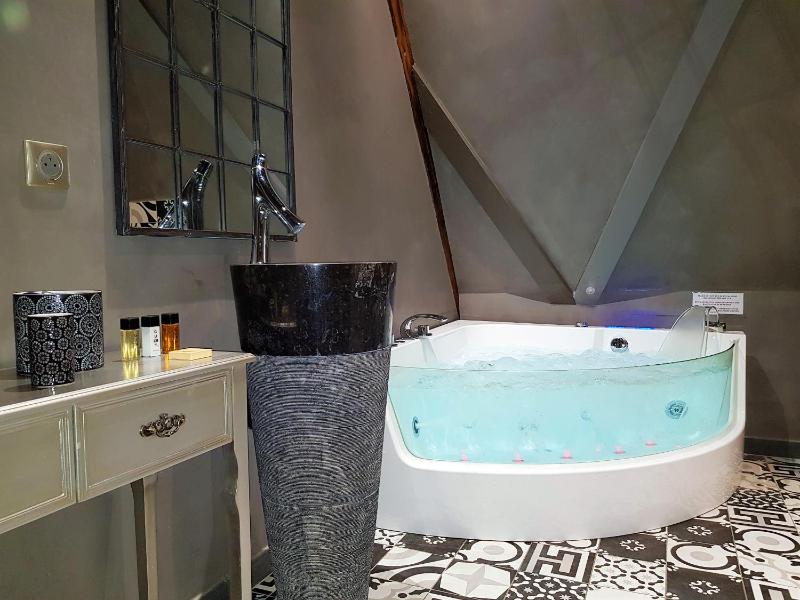 Le 1615 - Luxe et Spa - image 6